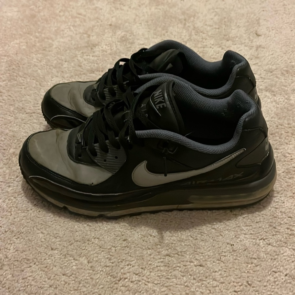 Nike Air Max Wright Silver and Black Leather Mens Size 11